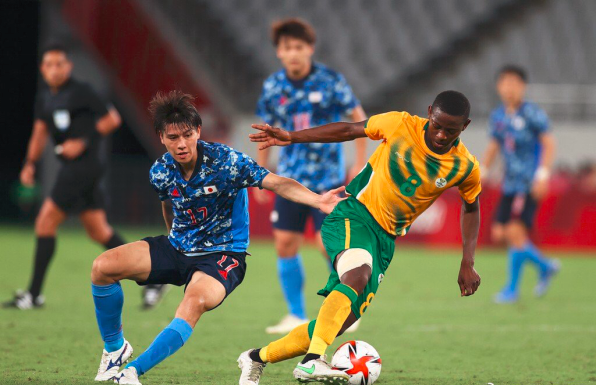 日本轻取中国，奥亚尔萨瓦尔带队取胜