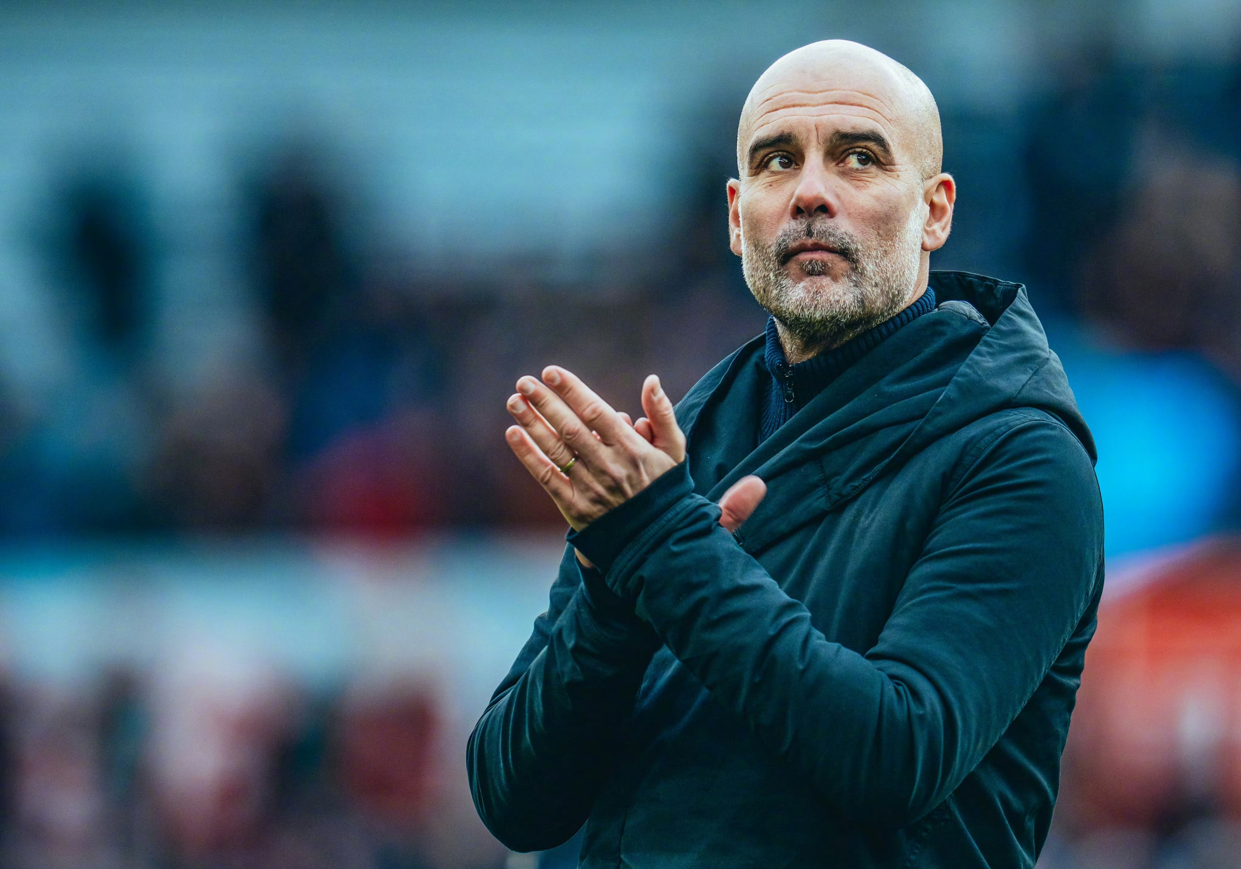 爱游戏官网-瑞士碾压曼城，阿尔瓦雷斯扛起全队