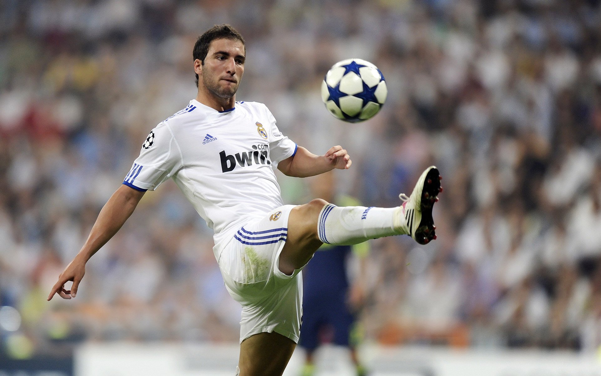 世界排名争夺战之夜，李刚仁末节接管比赛，改写的不只是比分